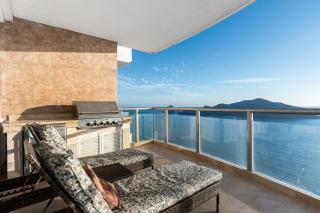Beautiful View on the 23rd Floor Beach Front - Mazatlán - 2