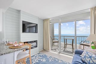 Oceanfront Seawatch Resort Unit 1012 Luxury Sleeps 2 Ten Pools Ten Hot Tubs - Myrtle Beach - 9