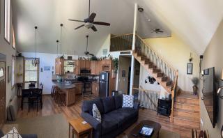 Al Wa Da Lake house - Greentown - 1