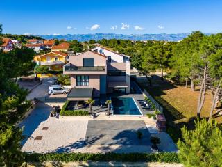 Family-friendly apartments with swimming pools Vir - Kozjak, Vir - 22971 - Vir - 4