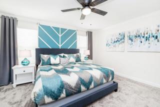 Last Minute Disney Getaway! Private Pool, Hot Tub & Games Room. Book Now! #49415 - Kissimmee - 1