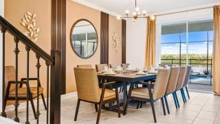 Last Minute Disney Getaway! Private Pool, Hot Tub & Games Room. Book Now! #81845 - Kissimmee - 1