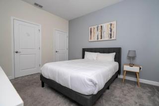Last Minute Disney Getaway! Private Pool, Hot Tub & Games Room. Book Now! #66511 - Kissimmee - 2