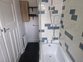 1930s conversion two apartment - 6