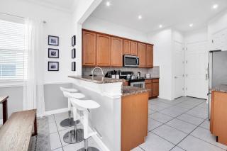 Last Minute Disney Getaway! Private Pool, Hot Tub & Games Room. Book Now! #38212 - Kissimmee - 2
