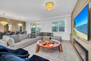 Last Minute Disney Getaway! Private Pool, Hot Tub & Games Room. Book Now! #82561 - Kissimmee - 4