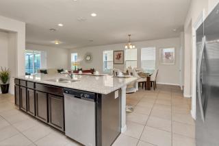 Last Minute Disney Getaway! Private Pool, Hot Tub & Games Room. Book Now! #16034 - Davenport - 3