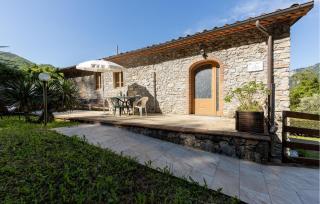 Nice Apartment In Borgo A Mozzano - 9