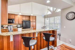 Luxury 4-BR-BBQ-waterview-screened lanai-wood floors 211 - St. Augustine - 7