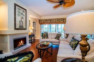 3BR 3BA with Golf Course View from screened lanai 1226 - 7