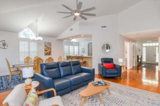 Spacious 3 BR plus SS in Den & screened lanai waterside -  - 5
