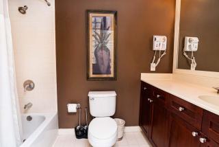 Top Floor King Suite-Kitchenette-4304L - 7