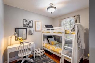Charming 4BR Home with Spacious Backyard - North Augusta - 5