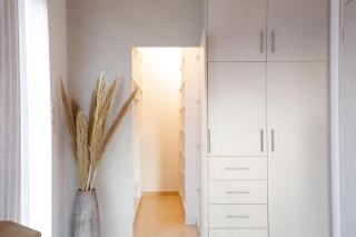 Peach- Sea View Exclusive Maisonette - 2