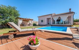 Two-Bedroom Holiday Home In Vodnjan - Vodnjan (Dignano) - 3