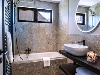 Villa in Belgium with Private Terrace - La-Roche-en-Ardenne - 4