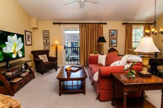 5324-1P Great balcony view of courtyard with pool - St. Augustine - 0