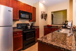 5324-1P Great balcony view of courtyard with pool - St. Augustine - 5