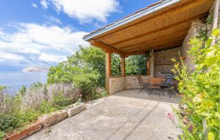 Nice Apartment In Lukovo With Wifi - 3