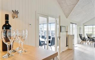 Beautiful Home In Grenaa With Sauna - Grenå - 1