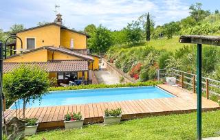 Cozy Apartment In Santa Maria A Monte - Santa Maria a Monte - 1