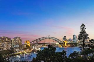 Spectacular Harbour Bridge Views from Lavender Bay - Sidney - 0