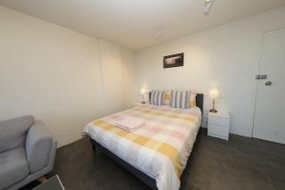 Spectacular Harbour Bridge Views from Lavender Bay - Sidney - 2
