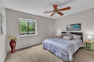 Charming 2-bed 2-bath Apartment - Raleigh - 3