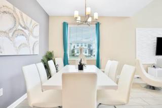 Last Minute Disney Getaway! Private Pool, Hot Tub & Games Room. Book Now! #90441 - Kissimmee - 3