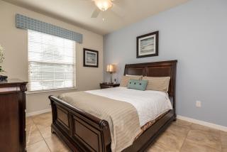 Last Minute Disney Getaway! Private Pool, Hot Tub & Games Room. Book Now! #39268 - Kissimmee - 1
