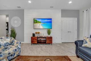 Last Minute Disney Getaway! Private Pool, Hot Tub & Games Room. Book Now! #35092 - Kissimmee - 4