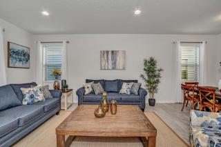 Last Minute Disney Getaway! Private Pool, Hot Tub & Games Room. Book Now! #35092 - Kissimmee - 2