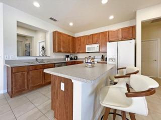Last Minute Disney Getaway! Private Pool, Hot Tub & Games Room. Book Now! #92427 - Kissimmee - 3