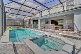 Last Minute Disney Getaway! Private Pool, Hot Tub & Games Room. Book Now! #55685 - Davenport - 0