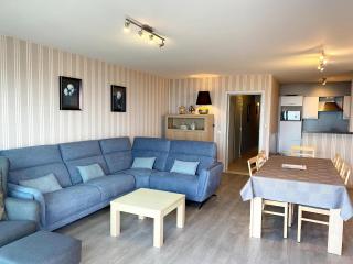 Apartment in Nieuwpoort with sea beach - 3