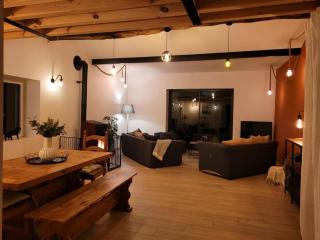 Gîte Chaleureux 8 Pers. avec Animaux Admis - FR-1-496-343 - - 1