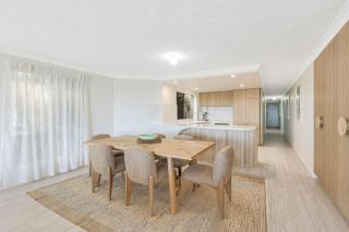 Bilinga Beach Living - Gold Coast - 3