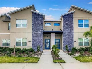 Last Minute Disney Getaway! Private Pool, Hot Tub & Games Room. Book Now! #97005 - Kissimmee - 9