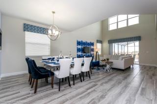 Last Minute Disney Getaway! Private Pool, Hot Tub & Games Room. Book Now! #39088 - Kissimmee - 2