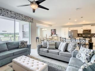 Last Minute Disney Getaway! Private Pool, Hot Tub & Games Room. Book Now! #88049 - Kissimmee - 4