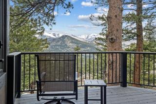 Montane Luxury Vacation Rental at Windcliff home - 9