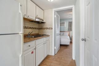 6201 Ocean Ave, Unit 201 - The Nassau Inn - Wildwood - 4