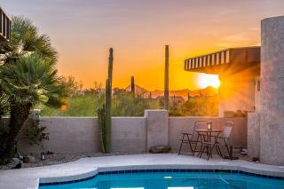 Carefree Crest: Jaw Dropping VIEWS Pool 2 Casitas Outdoor Living - Scottsdale - 7