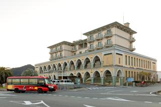 Hotel Riviera Shishikui - Kaiyo - 9