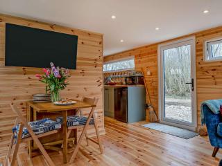 2 Bed in Ventnor 95586 - Chale - 4
