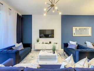 Last Minute Disney Getaway! Private Pool, Hot Tub & Games Room. Book Now! #88061 - Kissimmee - 4