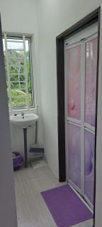 Roomstay Sumayyah Pondok Lenggong - - 1