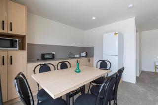 Newly Built Spacious Studio - Lake View - Queenstown - 6