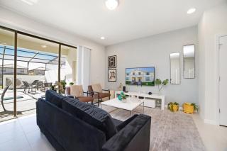 Last Minute Disney Getaway! Private Pool, Hot Tub & Games Room. Book Now! #39348 - Kissimmee - 3