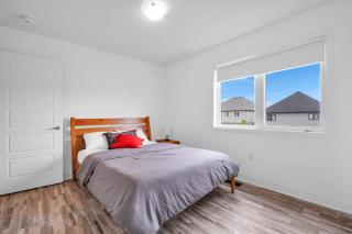 4BR 2 king 3 Queen 6 beds in total 3 GBPS Wi-Fi - Kitchener - 4